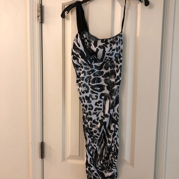 Dresses & Skirts - Zebra print party dress